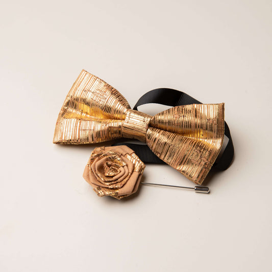 Noeud Papillon en liege doré avec broche assortie Halo Or, accessoire élégant pour toute occasion.